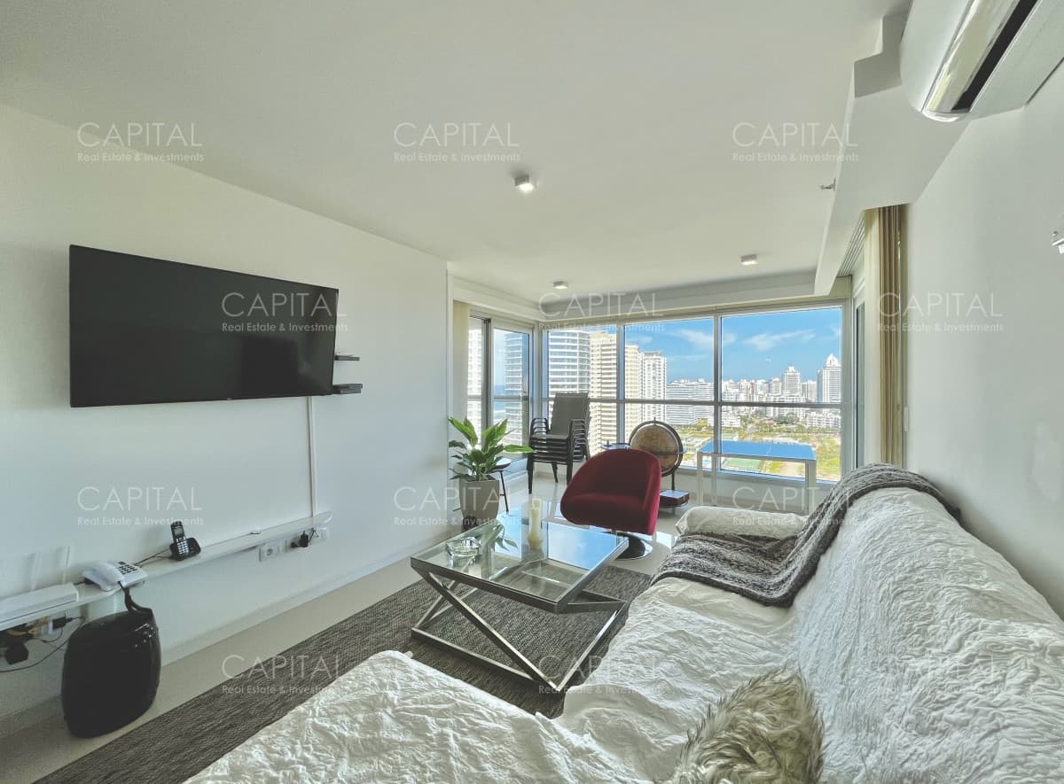 Apartamento en alquiler - Playa Brava