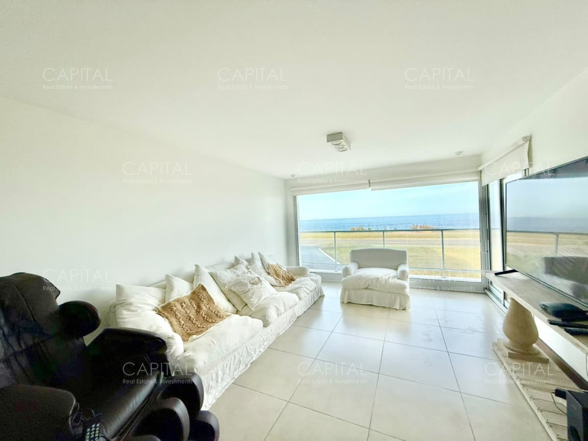 Duplex de 4 suites Departamento Frente al Mar