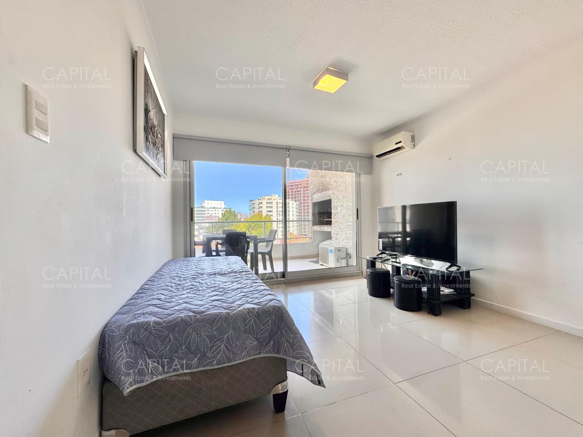Apartamento de dos dormitorios en Playa Brava de Punta del Este