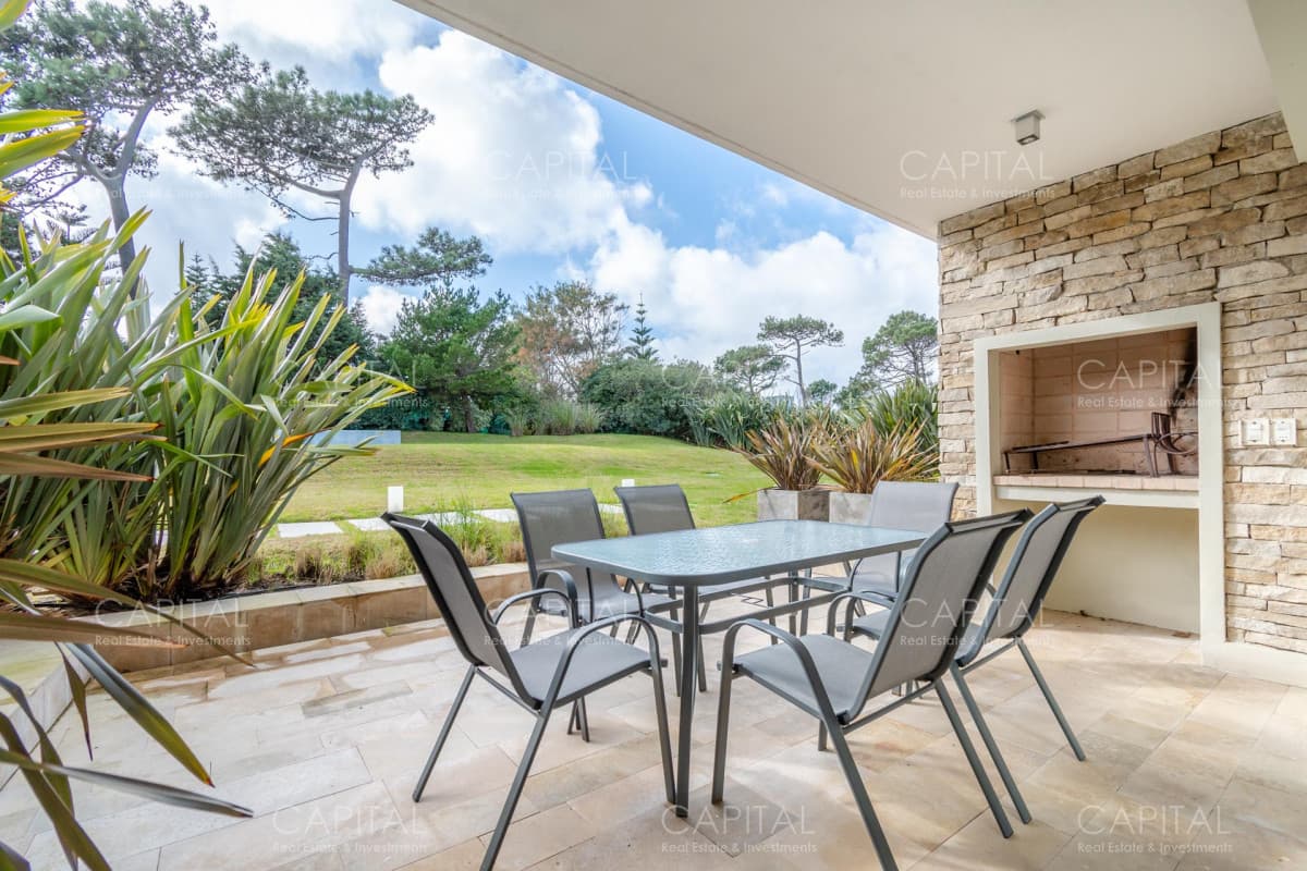 Apartamento Duplex en Venta en Playa Brava Terrazas de Villa Brava