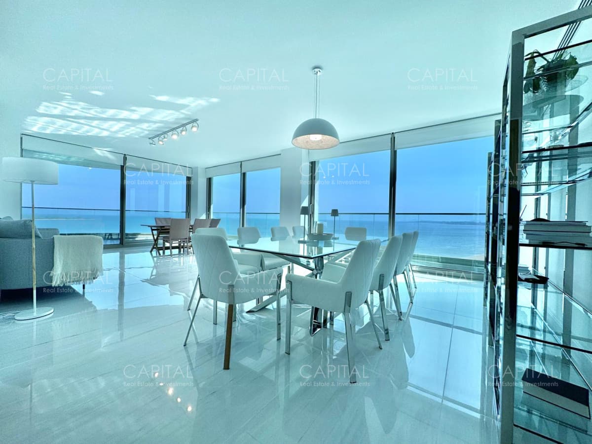 Apartamento en Fendi Chateau de tres dormitorios y dependencia de servicio en Venta