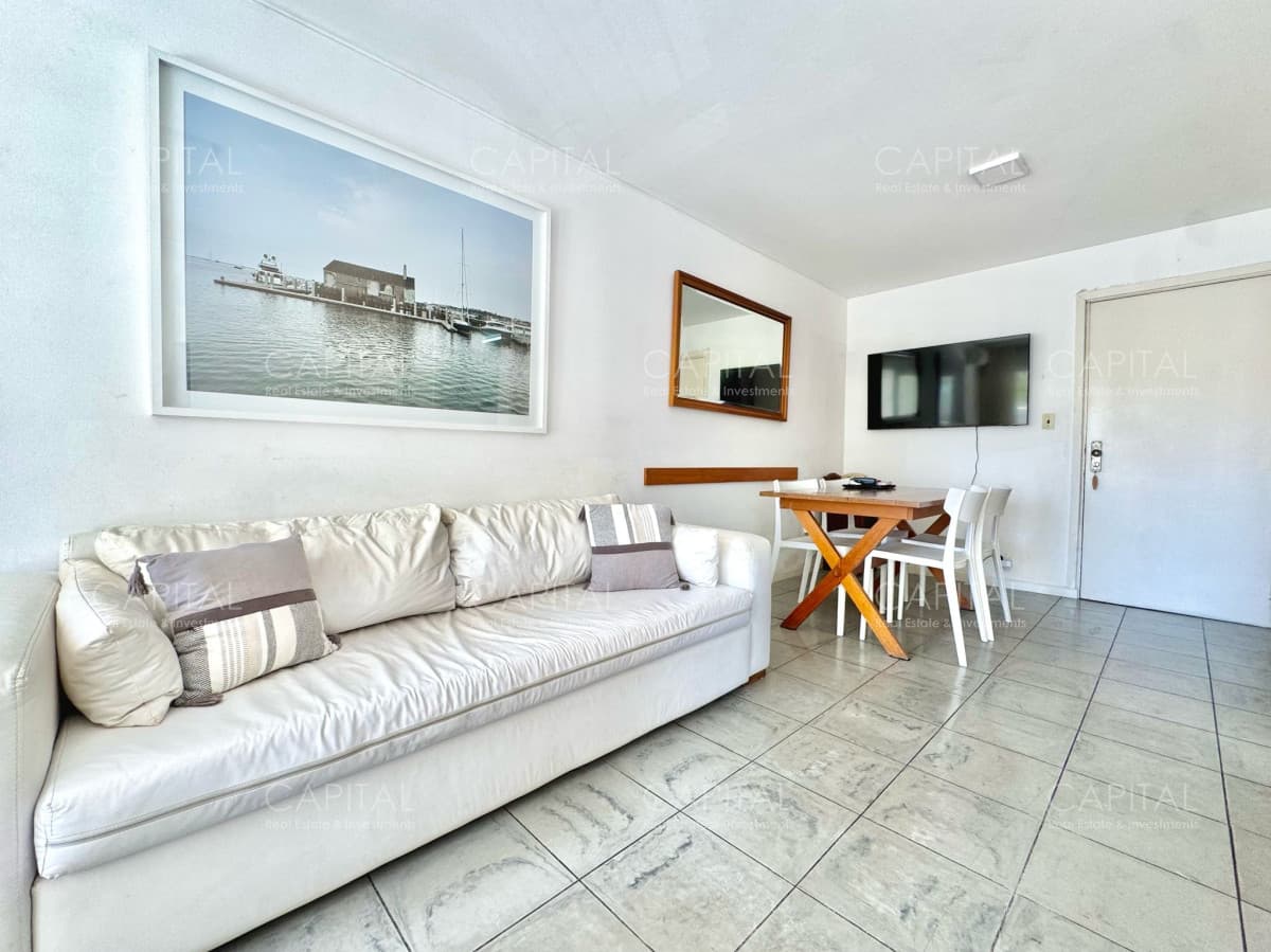 Apartamento de 1 Dormitorio en Venta Edificio Kennedy