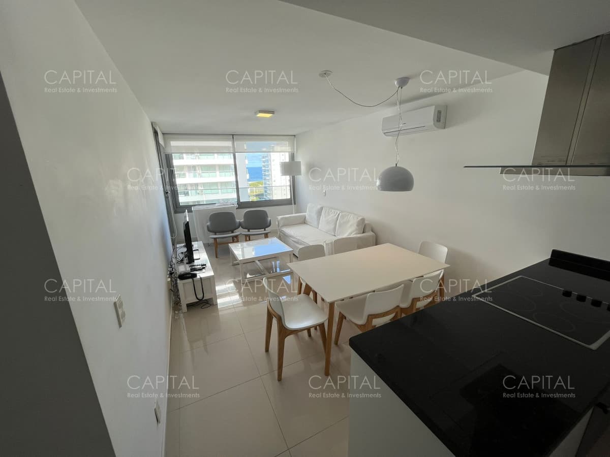 Apartamento en Venta, Edificio Esmeralda, Playa Brava, Punta del Este