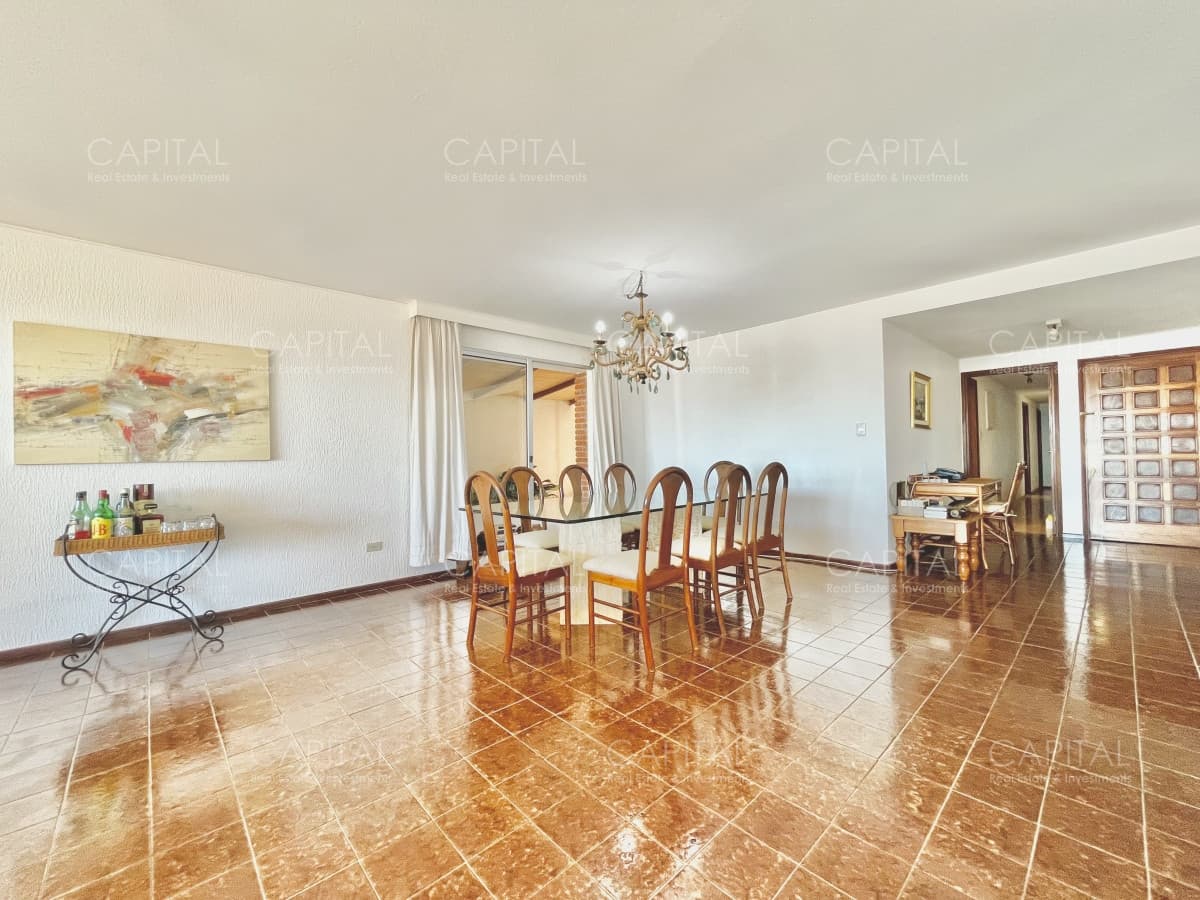 Excelente Apartamento frente al Mar en Península