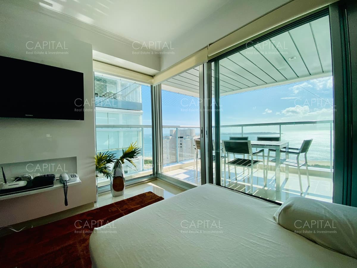 Departamento en Alquiler y Venta en Playa Mansa Punta del Este