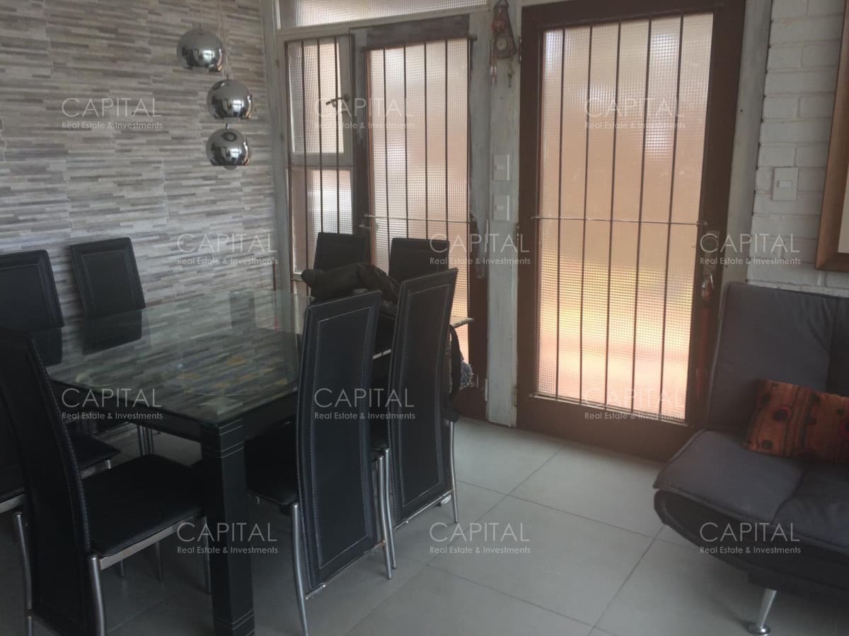Apartamento de Tres Dormitorios en Península - Venta - Alquiler Temporada - Anual