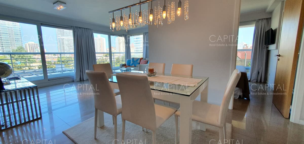 Venta apartamento un dormitorio playa Mansa Punta del Este