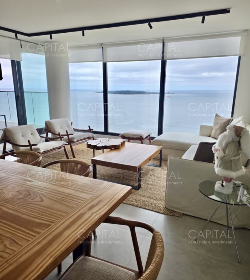 Venetian de tres dormitorios en venta