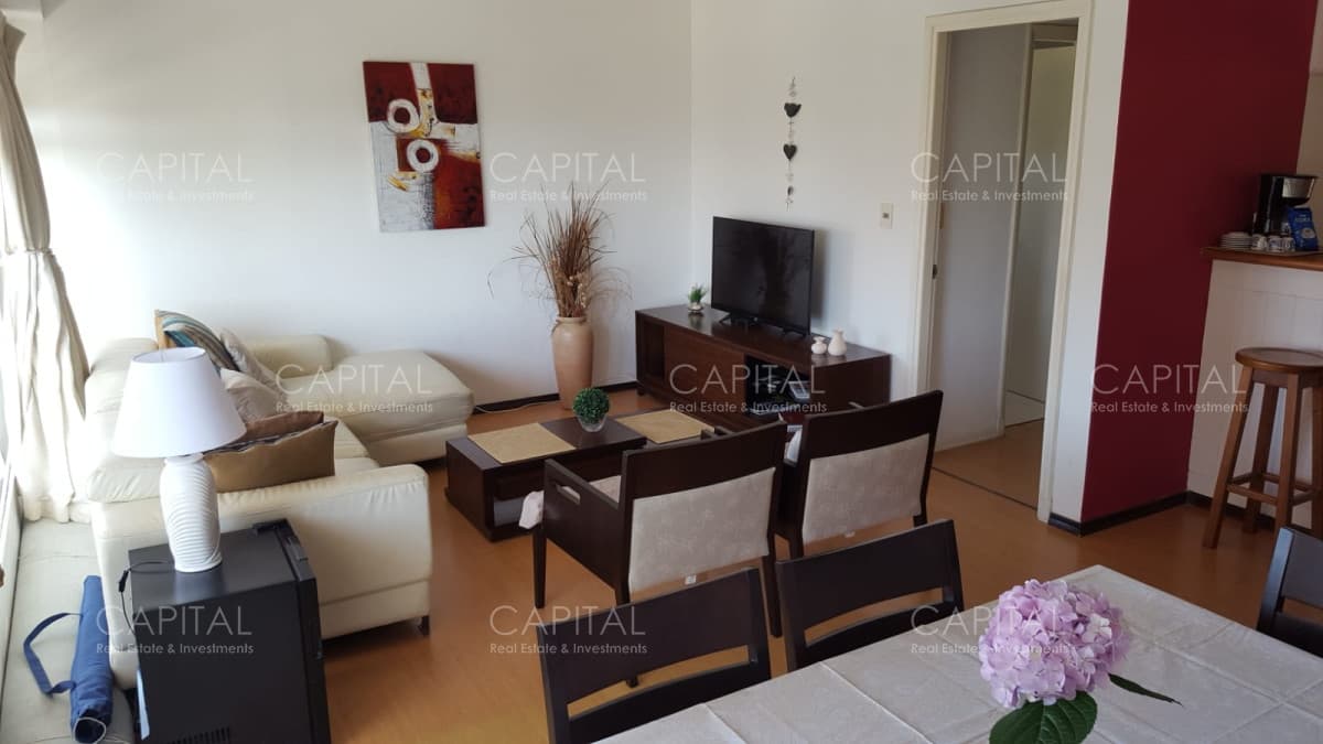 Apartamento en Venta Playa Mansa Punta del Este Dos Dormitorios