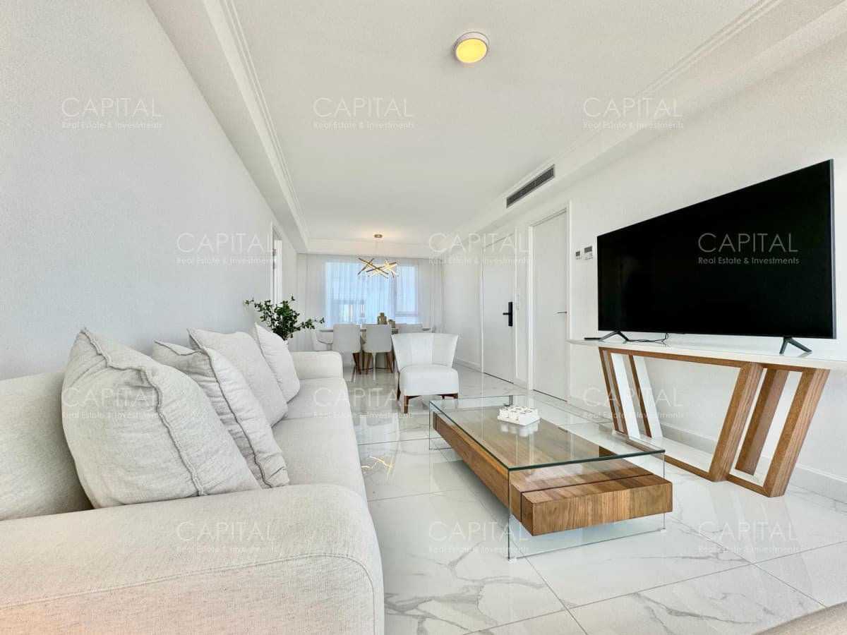 Apartamento de dos dormitorios en suites en Paramount Smart Tower en  Venta