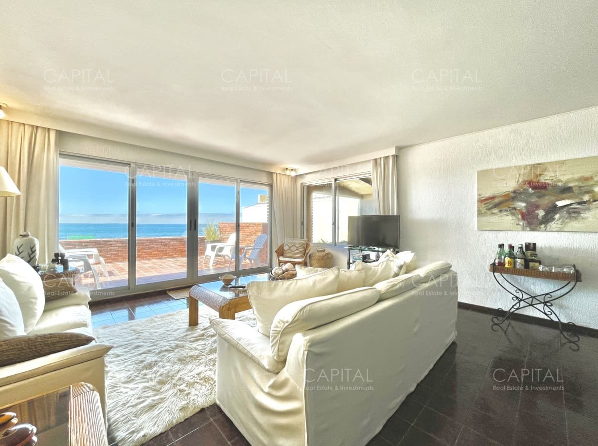 Excelente Apartamento frente al Mar en Península