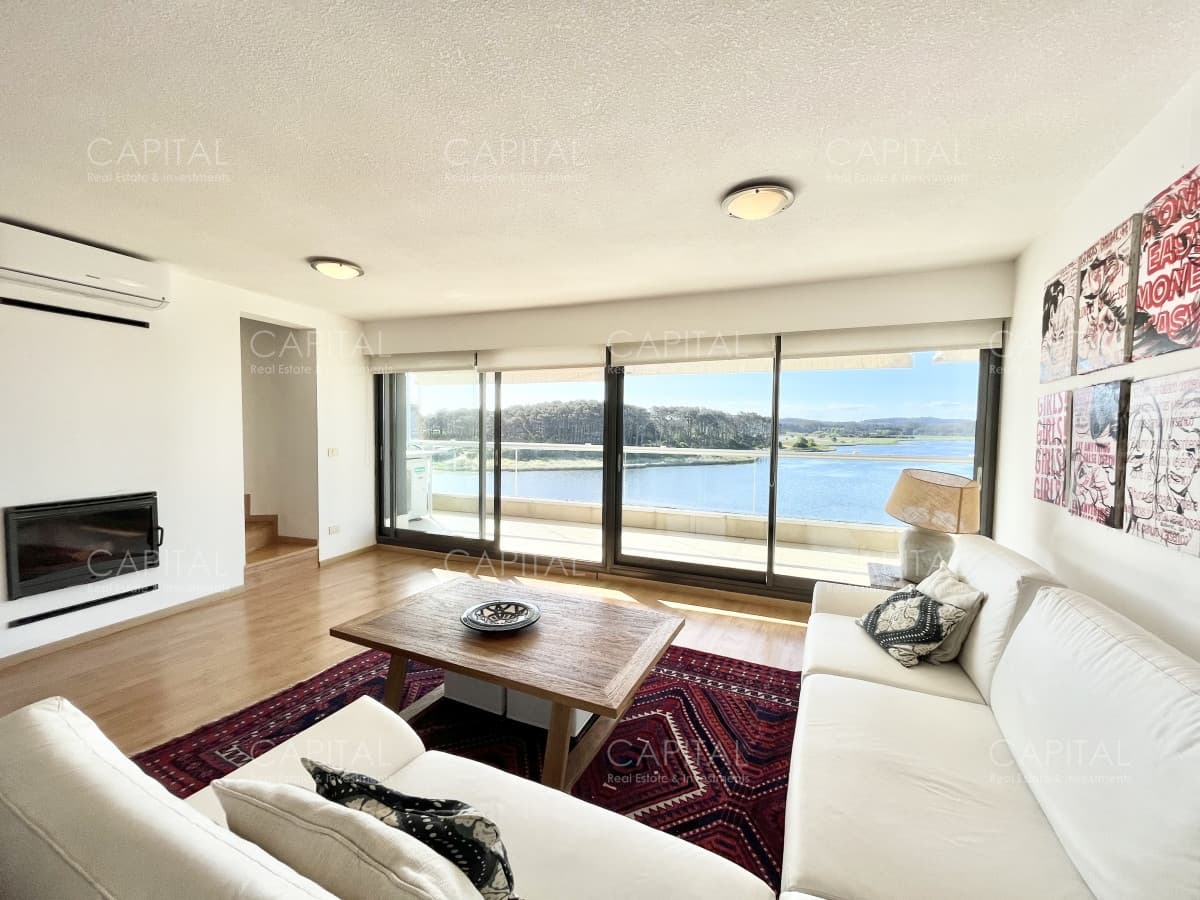 Penthouse de Cuatro Ambientes en Punta del Este