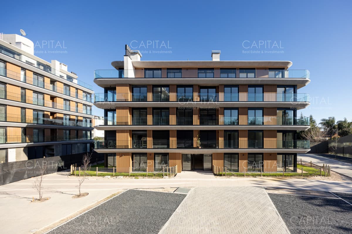 Venta Apartamento 1 Dormitorio en Costanera Village con Garaje