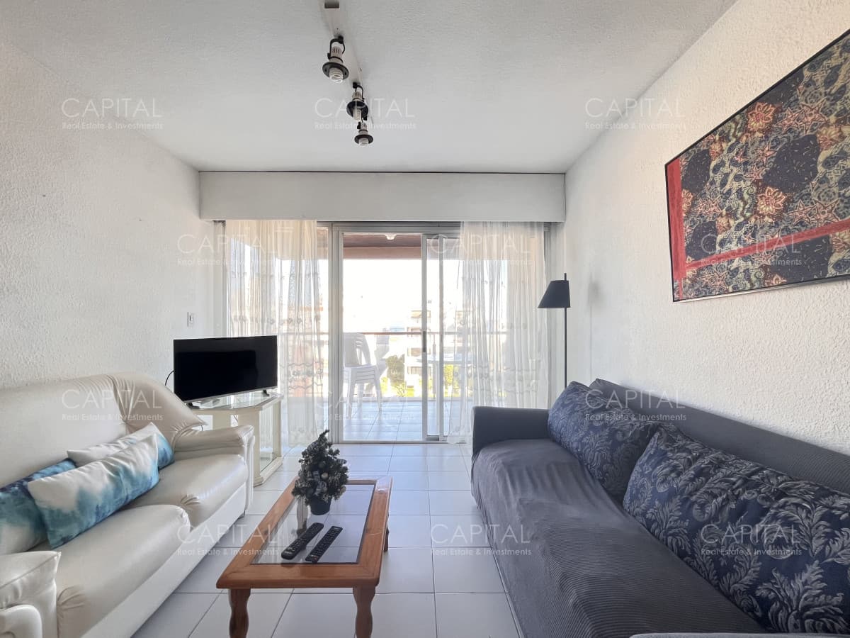 Apartamento Dos Dormitorios en Venta Punta del Este