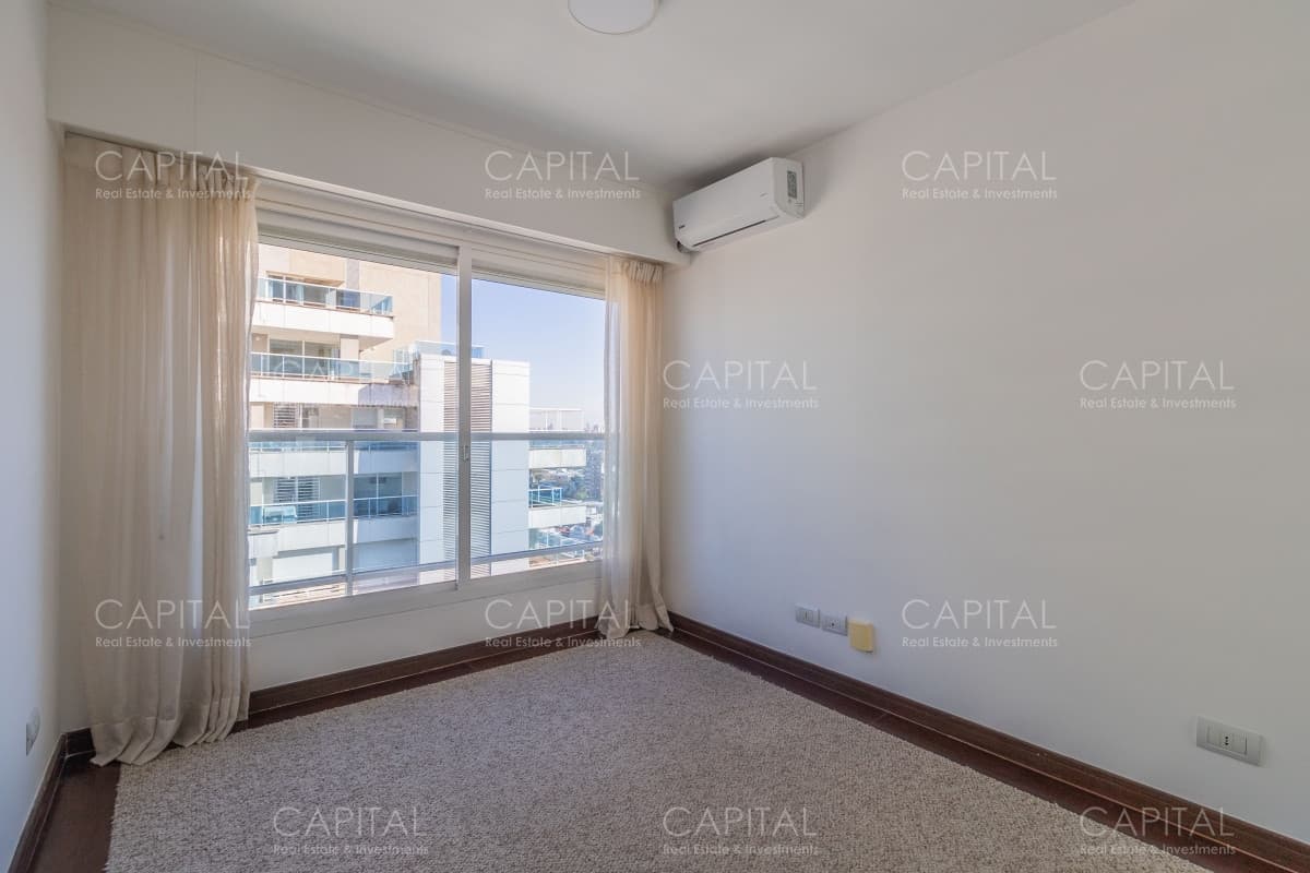 Alquiler Excelente Apartamento Penthouse en Diamantis Plaza