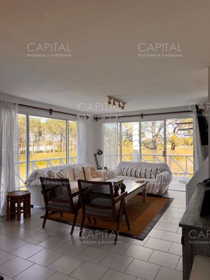 Apartamento Al Lado de La Barra con Vista al Mar