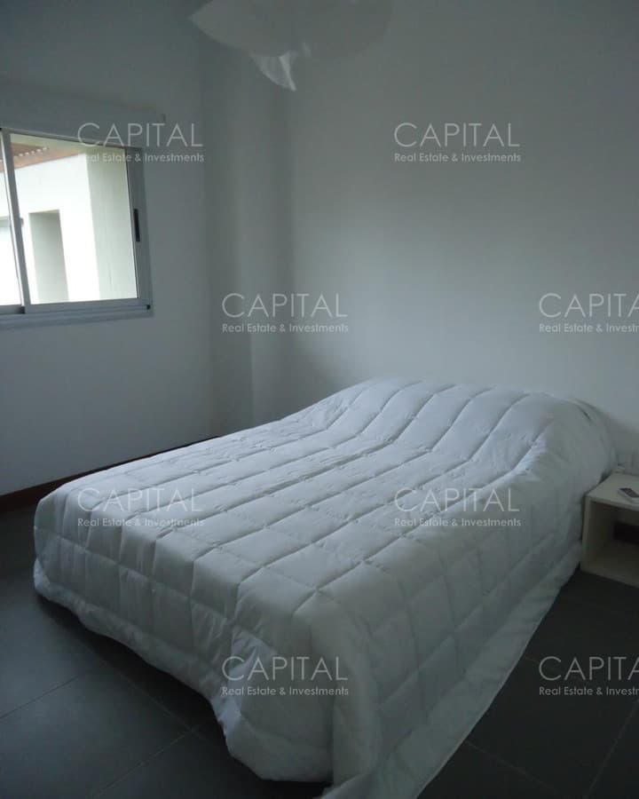 Apto en venta  de un dormitorio y parrillero propio - Manantiales - Bikini Beach