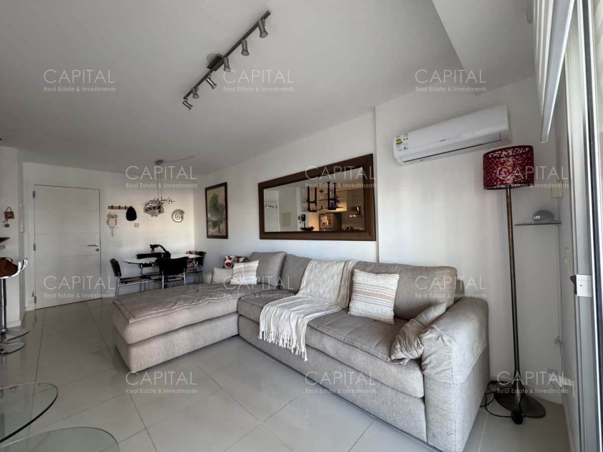 Apartamento de dos dormitorios en Venta Brava Punta del Este
