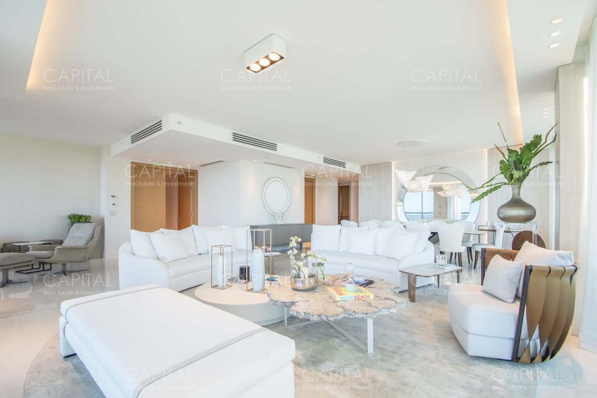 Fendi Chateau Apartamento Unificado Primera Fila en Playa Mansa de Punta del este en Venta