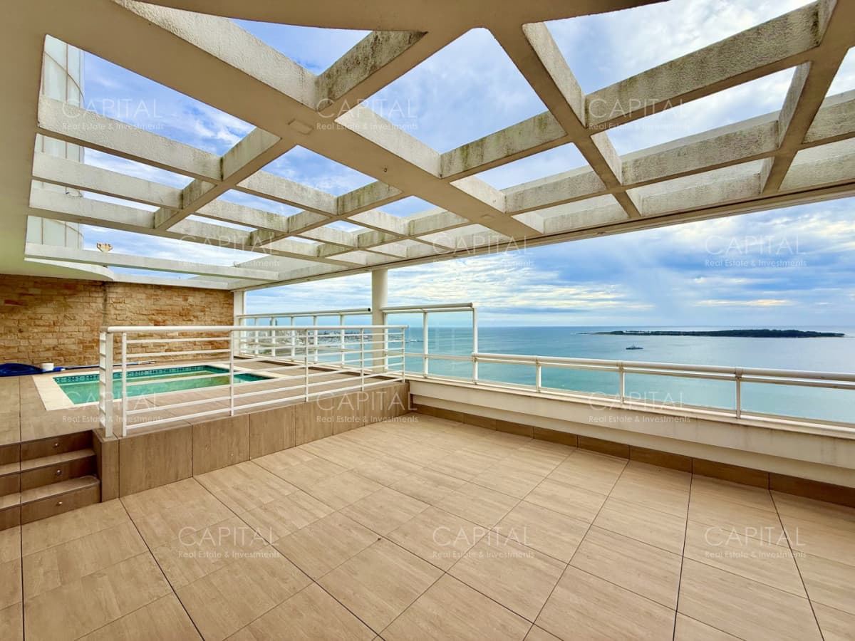 Millenium Tower Playa Mansa en Venta Punta del Este