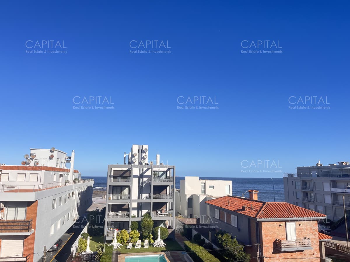 Apartamento Dos Dormitorios en Venta Punta del Este