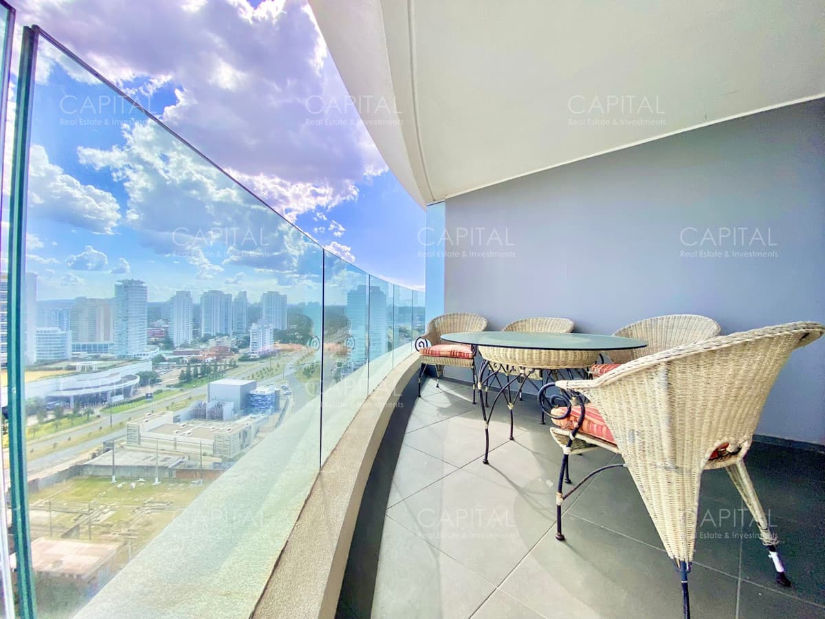 Apartamento en Venta Art Tower Tres Dormitorios en Suite