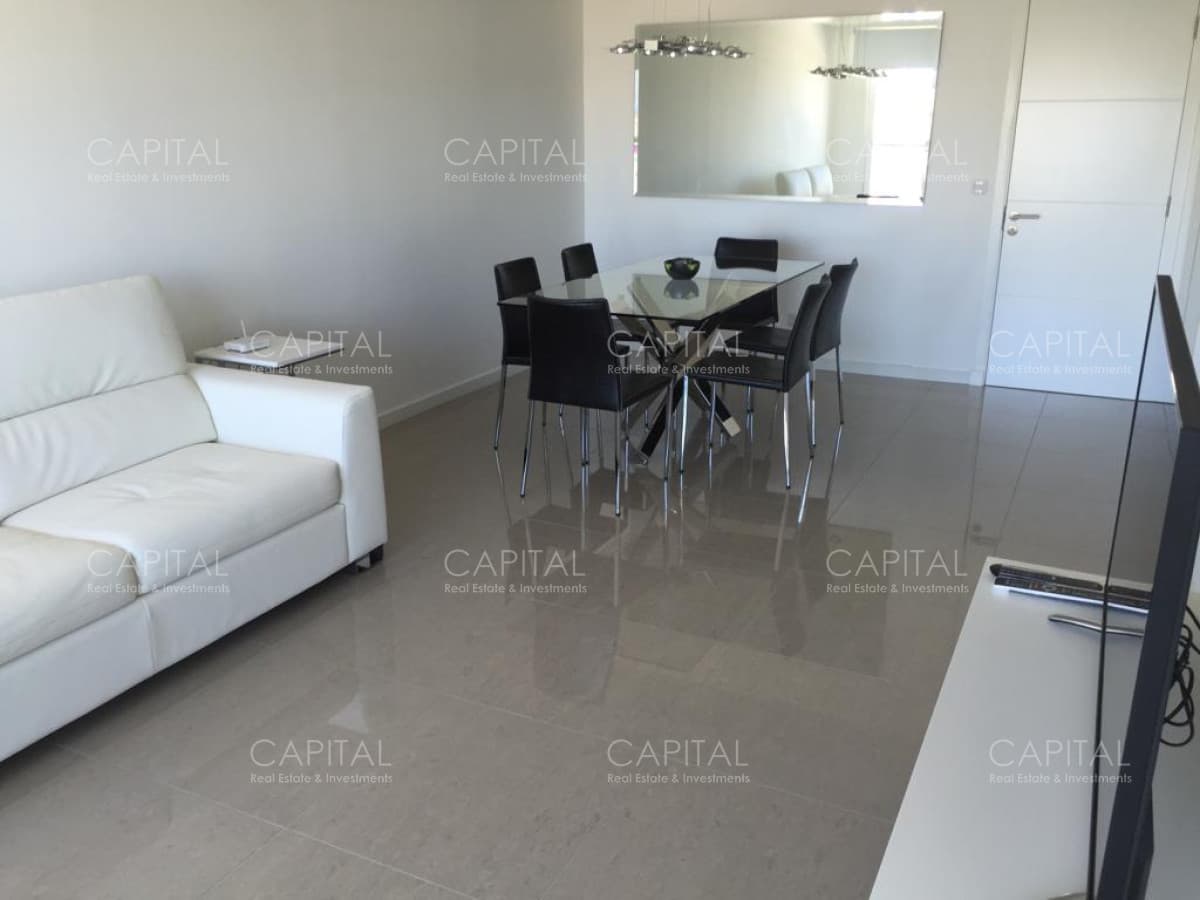 Apartamento de Un dormitorio en Venta en Punta del Este