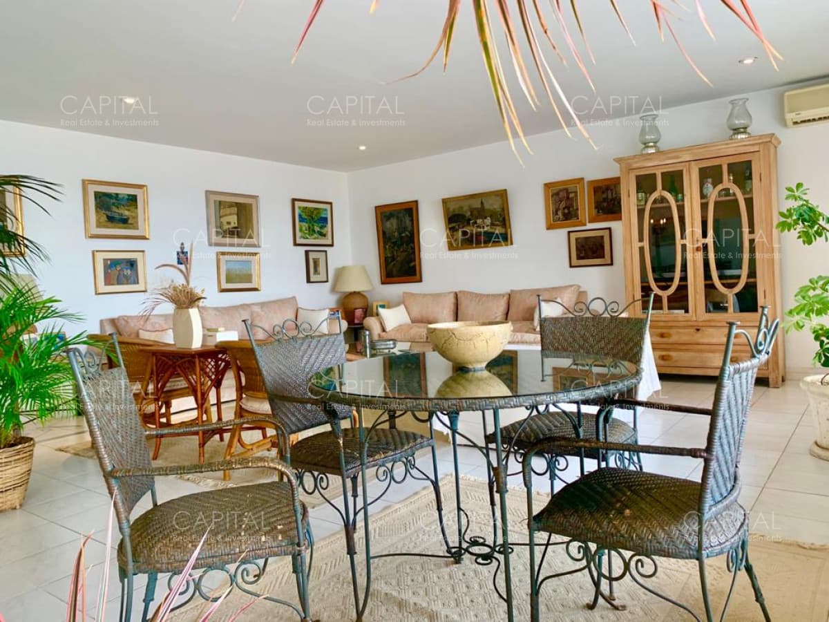 Espectacular Apartamento Frente al Puerto con vista al Mar, Punta del Este
