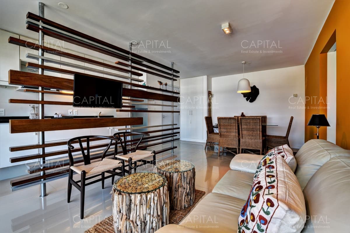 Apartamento en Venta + Sunrise Aidy Grill  Playa Brava