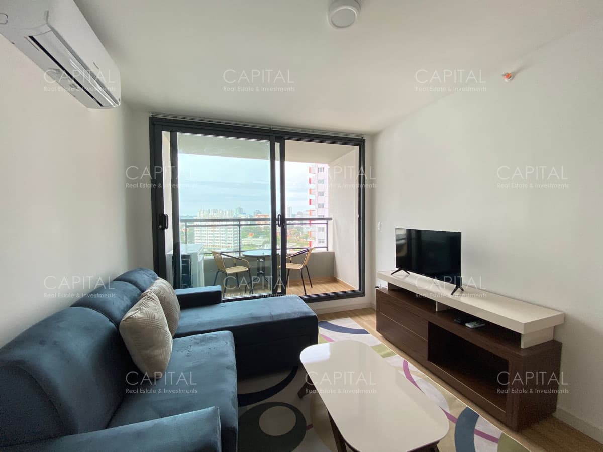 Apartamento de 2 dormitorios en venta, Playa Brava, Punta del Este.