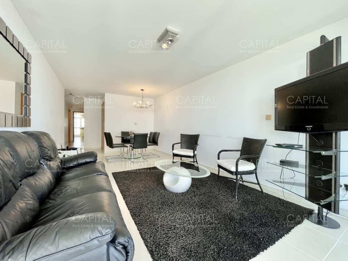 Apartamento de Dos dormitorios en Venta en Playa Mansa, Punta del Este