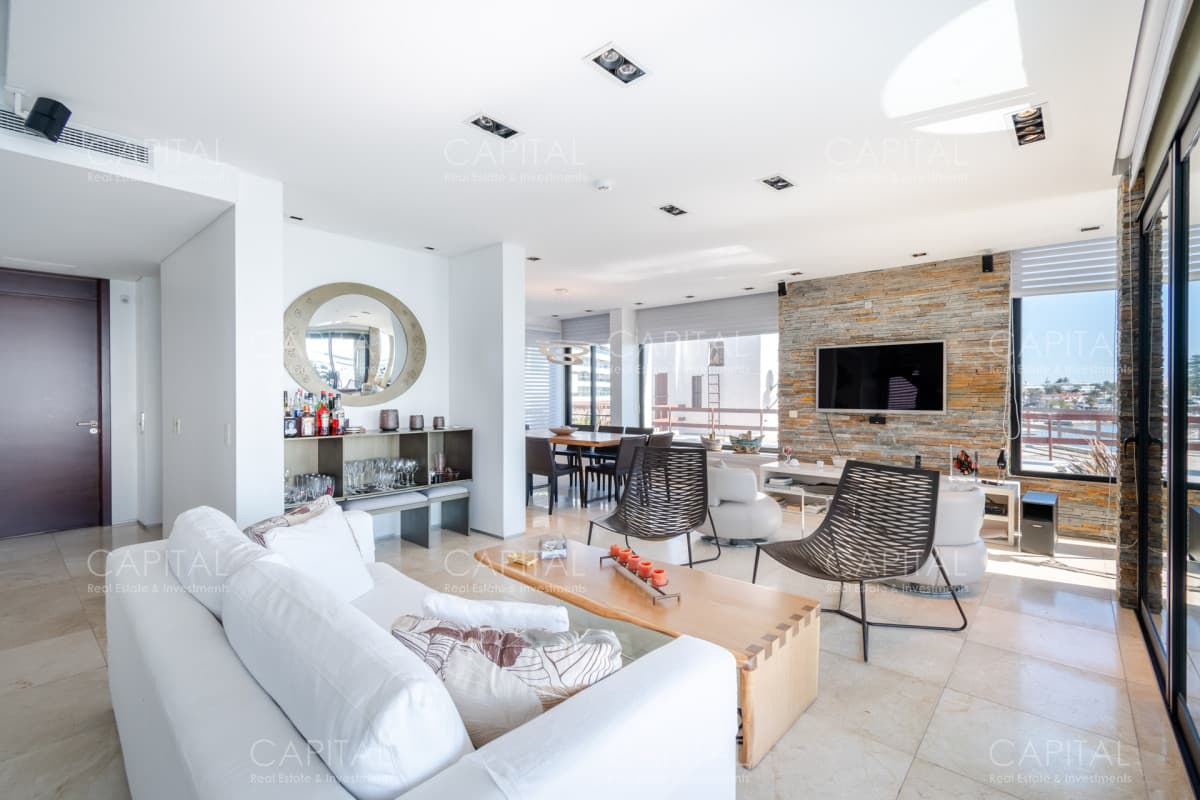 Le Bleu Departamento en venta Puerto Punta del Este