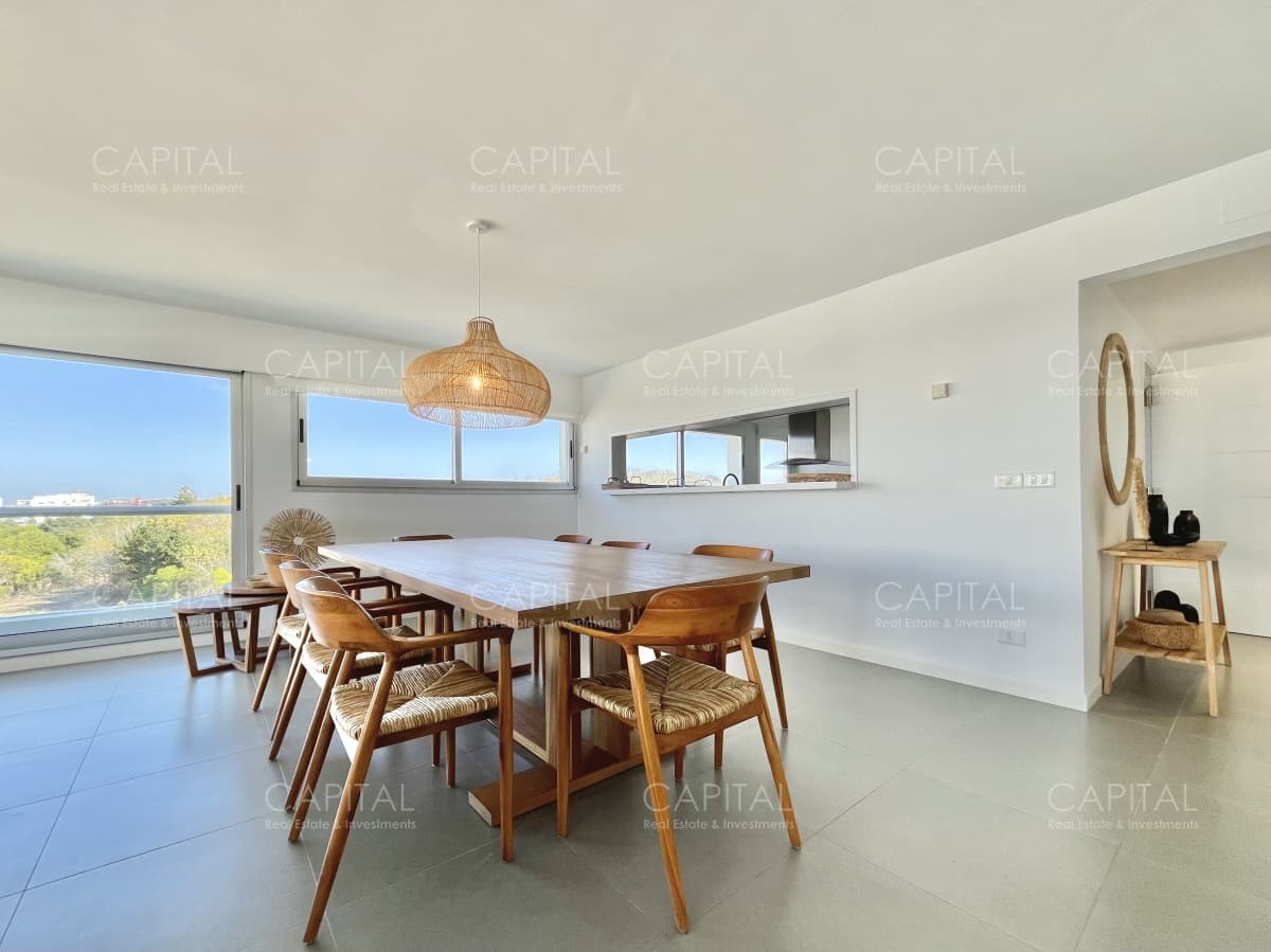 Espectacular Penthouse Duplex en primera línea Brava