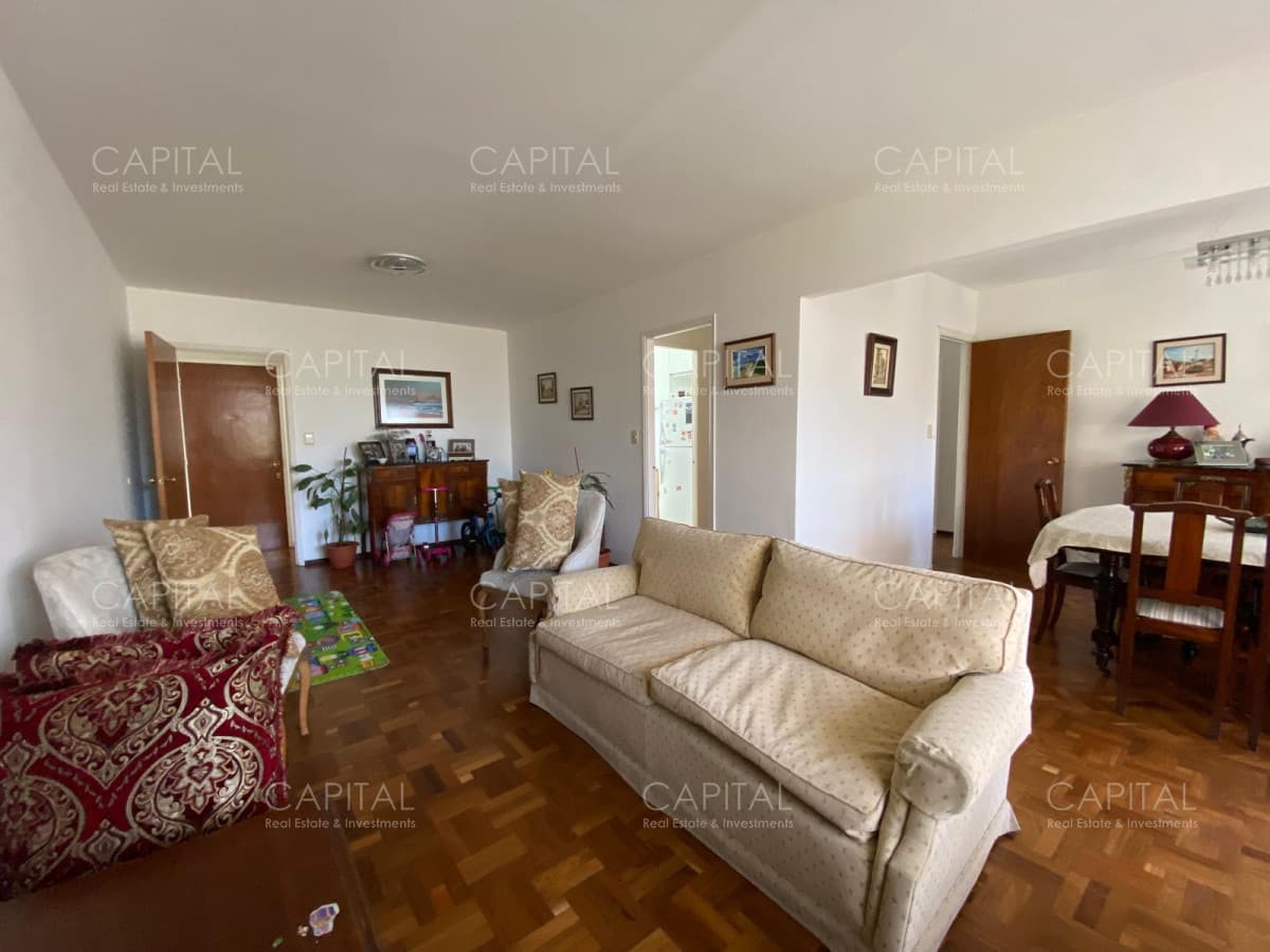 Venta de apartamento en Pocitos con Renta