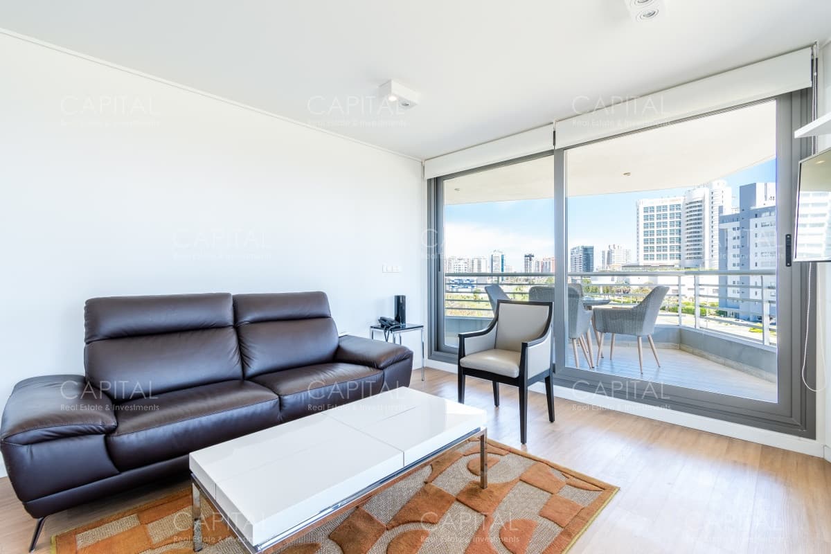 Alexander Boulevard Apartamento en Venta Dos Dormitorios Punta del Este