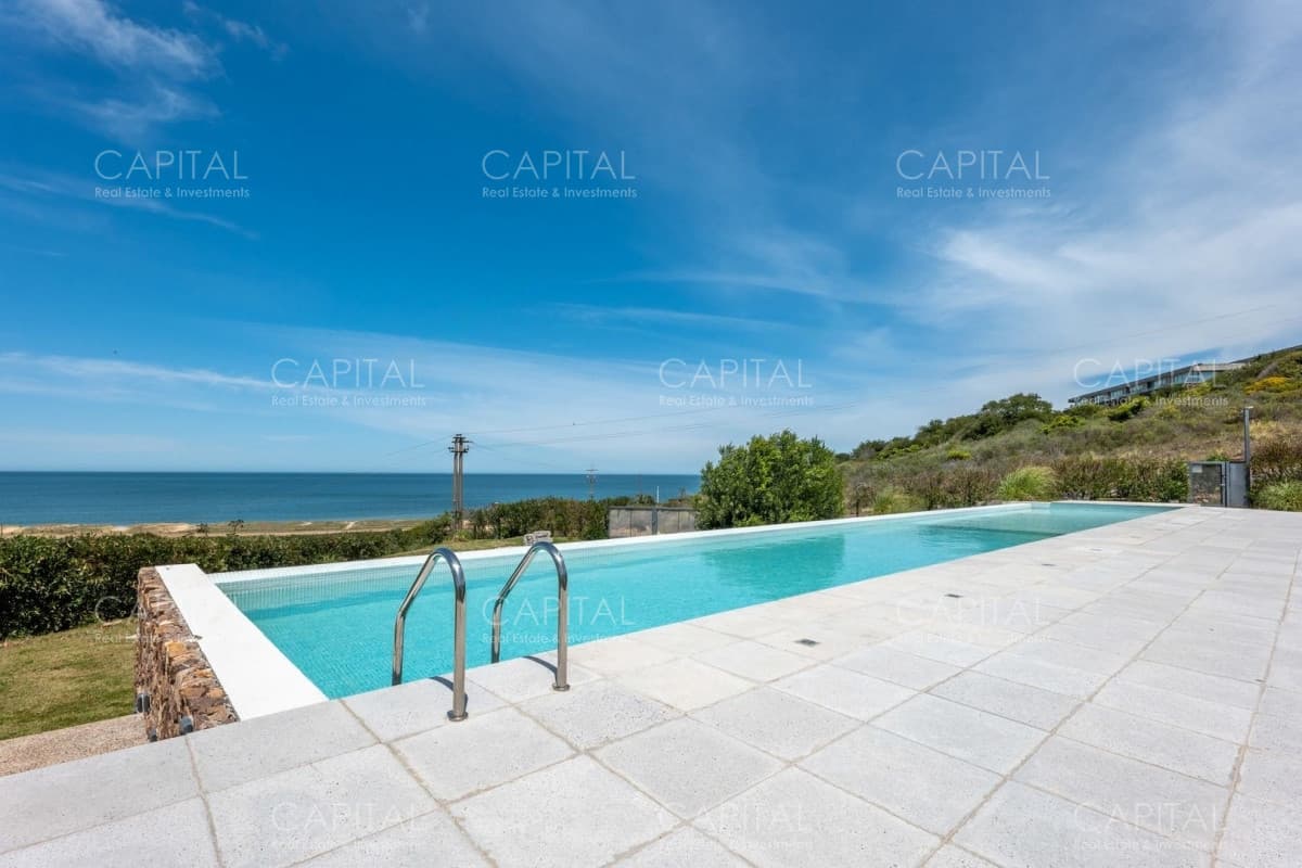 Apartamento en Punta Ballena en Venta