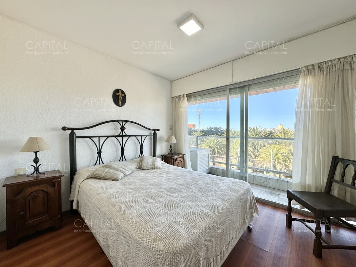 Apartamento de 2 dormitorios a la venta - Península!