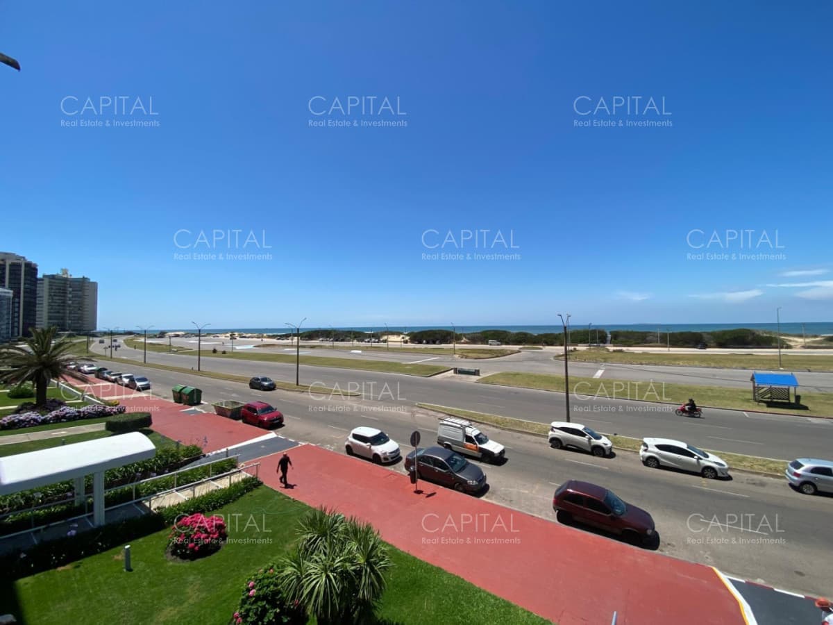 Oportunidad en primera linea de playa brava