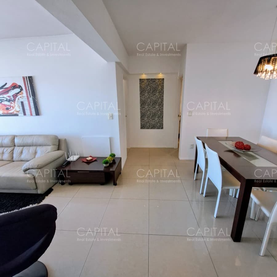 Apartamento de 2 dormitorios en venta en Playa Brava Punta del Este