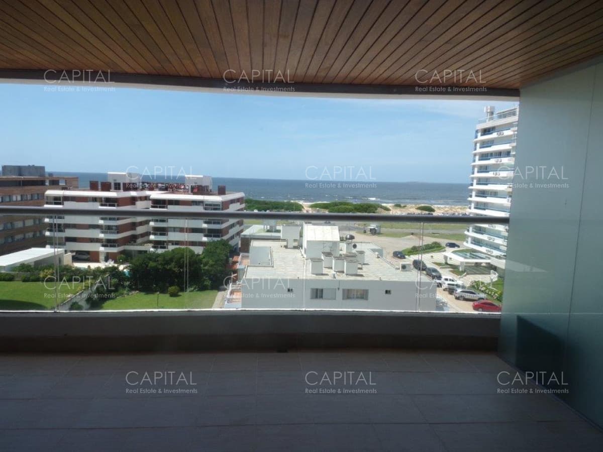 Excelente departamento en alquiler - Brava