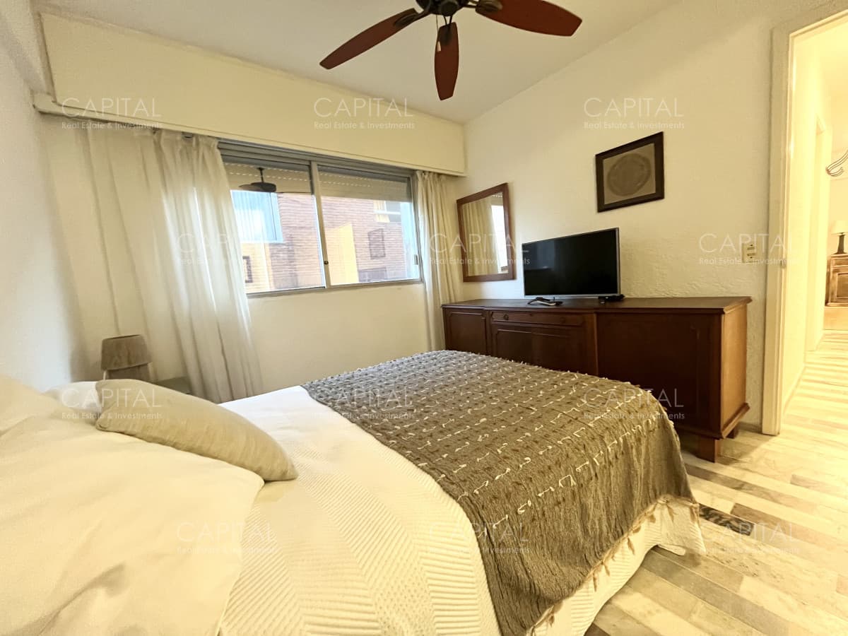 Apartamento en venta  de 2 Dormitorios en Peninsula Punta del Este