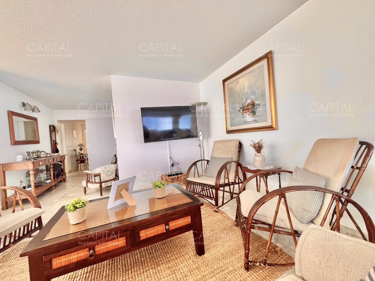 Apartamento de 3 dormitorios en venta Edificio Imarangatu