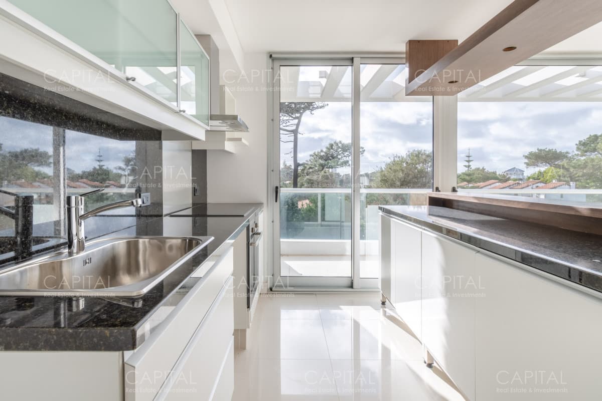 Espectacular Penthouse en venta  en Rincón del Indio