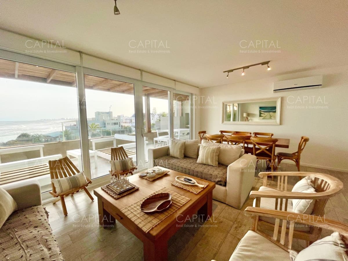 Palcos De La Posta venta de apartamento frente al mar, La Barra