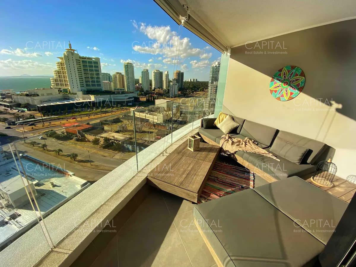 Apartamento de tres dormitorios en venta, ARTOWER Punta del Este
