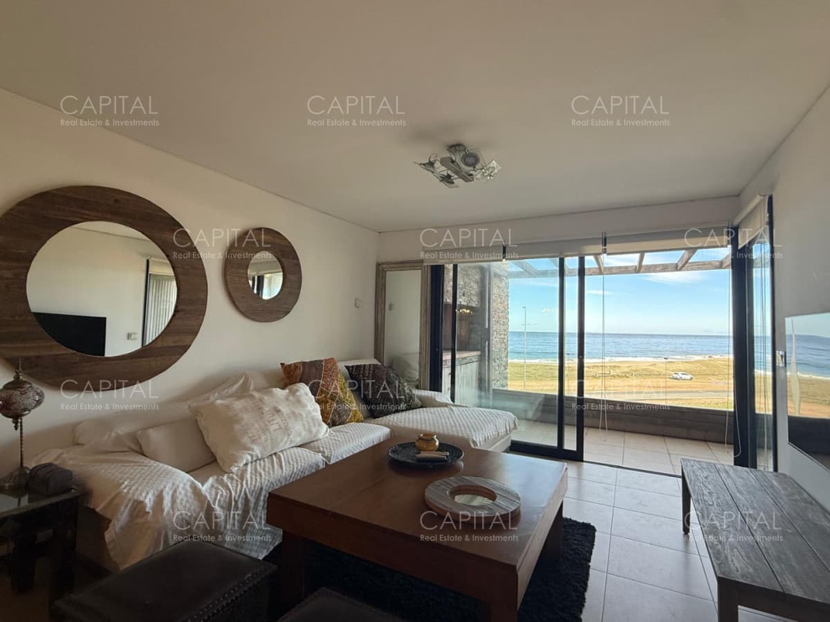 Departamento 2 dormitorios en Venta Manantiales con vista al mar