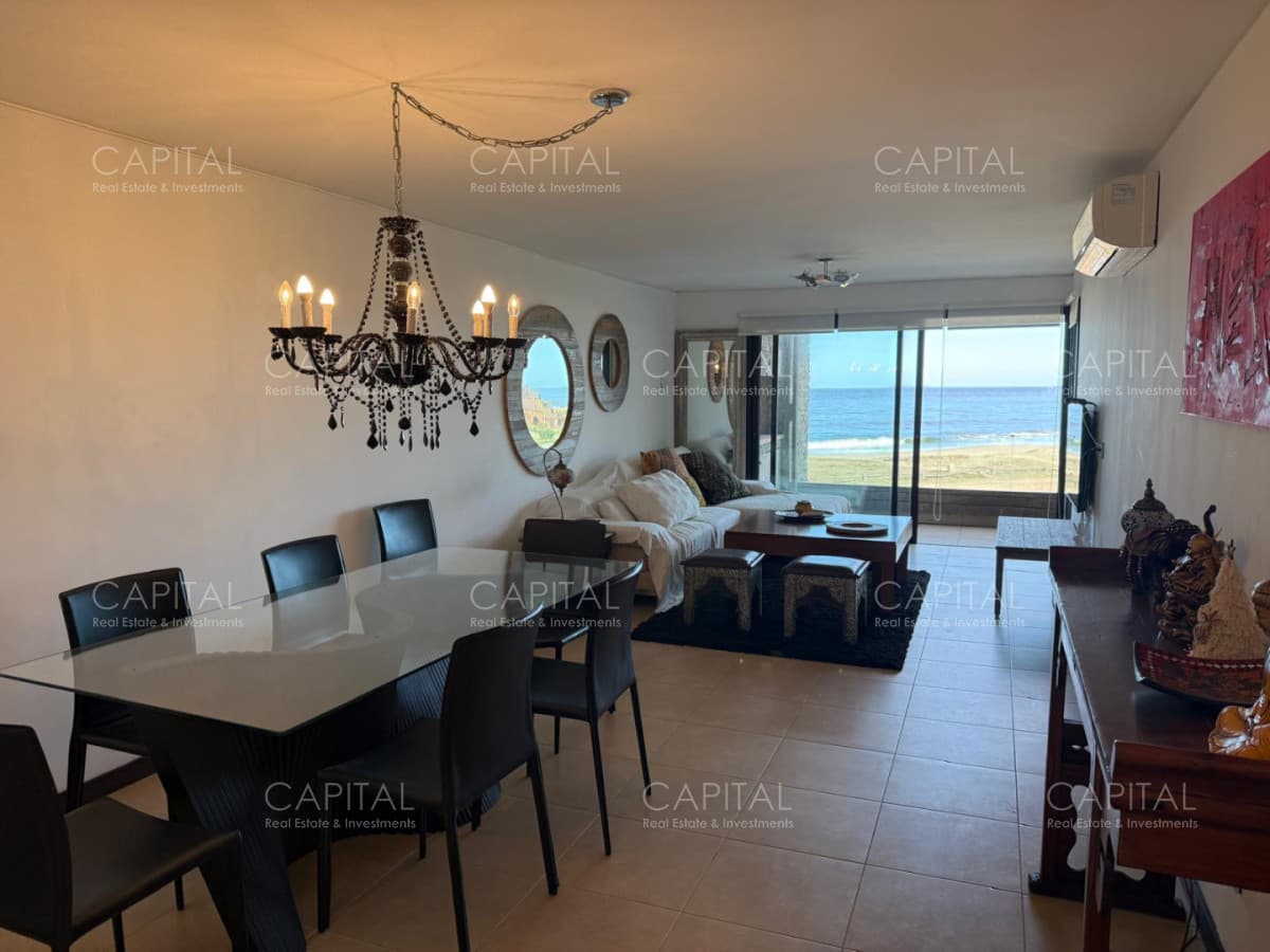 Departamento 2 dormitorios en Venta Manantiales con vista al mar