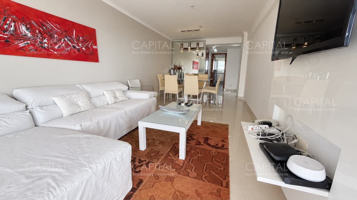 Departamento en Alquiler y Venta en Playa Mansa Punta del Este