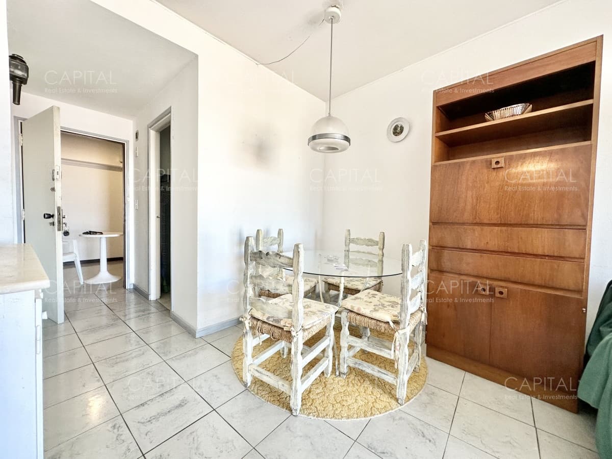 Apartamento de dos dormitorios en venta, Península, Punta del Este