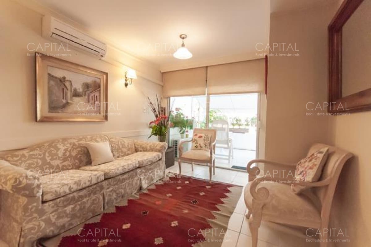 Apartamento en venta de dos dormitorios en venta, playa mansa.